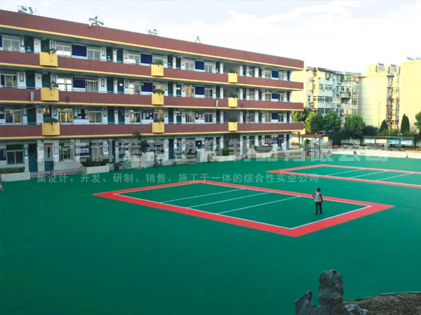 学校