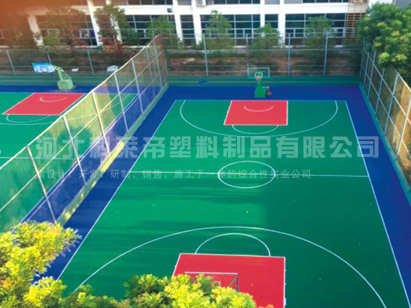 学校